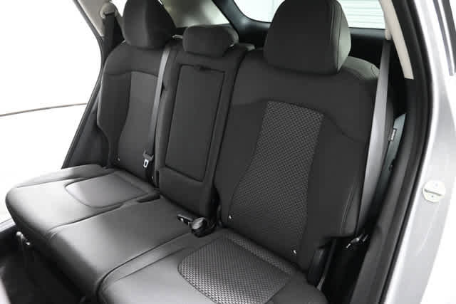 Used 2025 Kia Sportage LX image 11