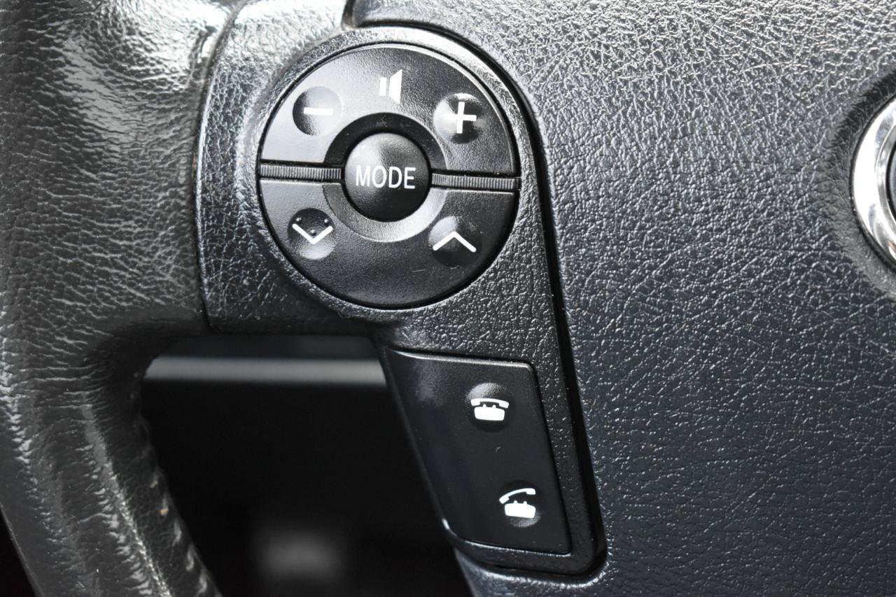 Used 2012 Toyota Tundra Limited w/ Platinum Pkg AWD/4WD image 15