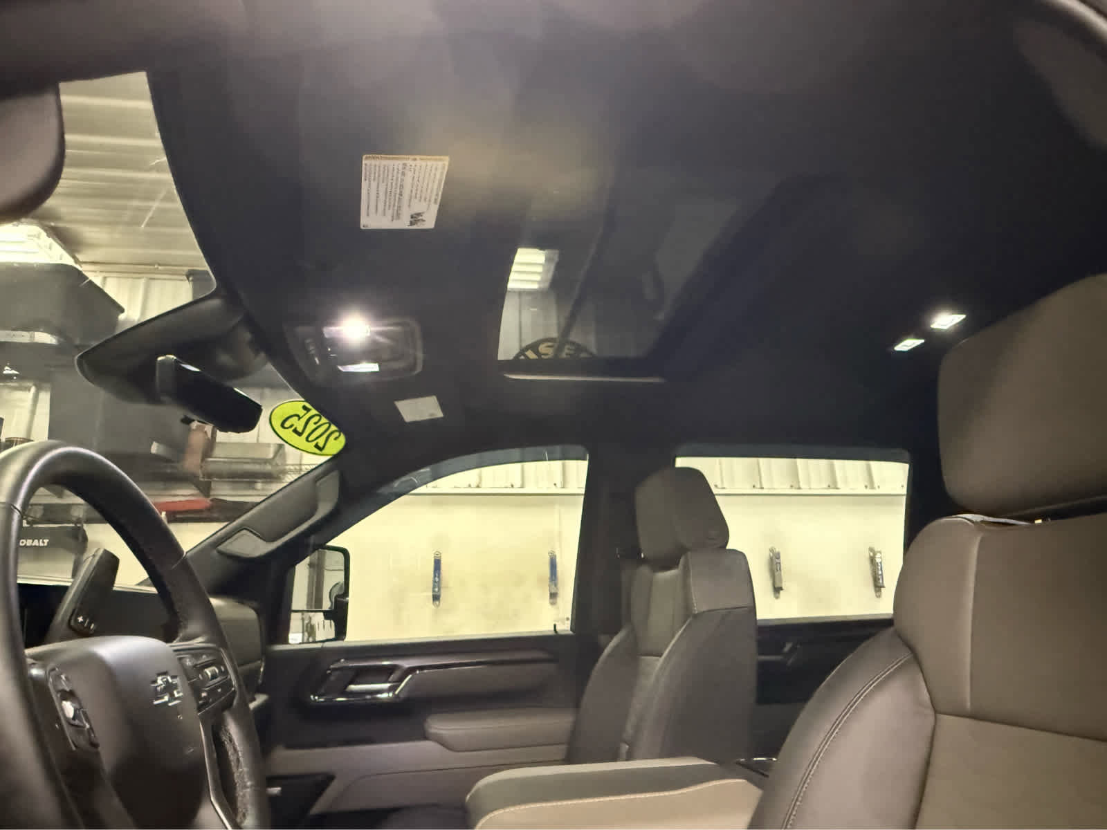 Used 2025 Chevrolet Silverado 2500 ZR2 w/ Technology Package image 11