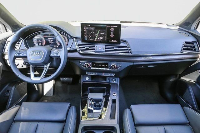 New 2025 Audi Q5 2.0T Premium Plus image 12