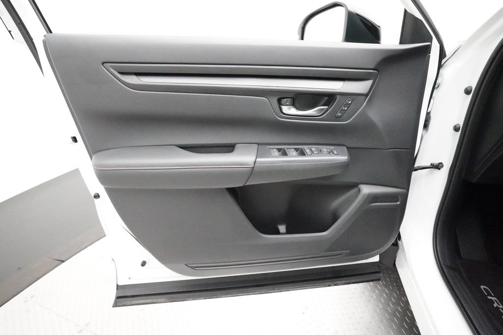 Certified 2025 Honda CR-V Sport-L image 27