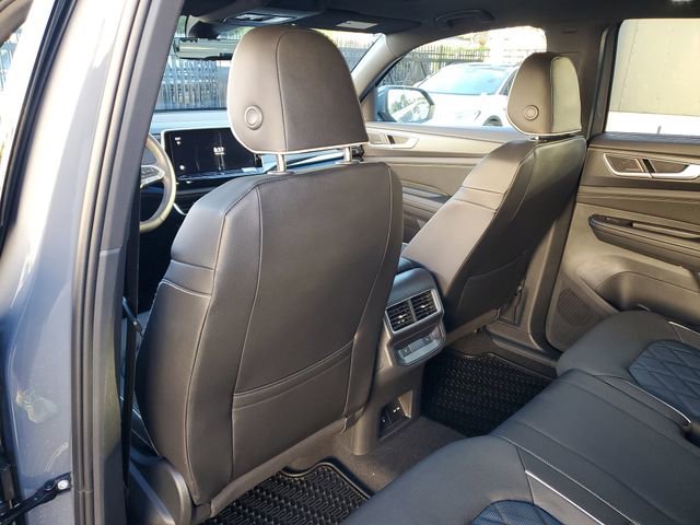 New 2026 Volkswagen Atlas Cross Sport SEL Premium R-Line AWD/4WD image 11