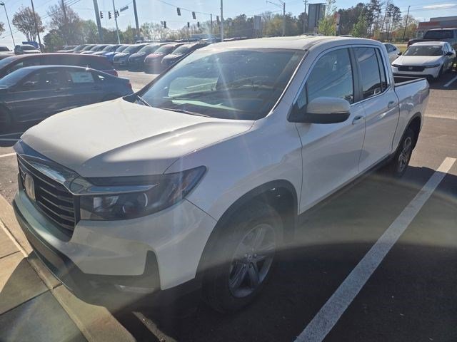 Certified 2023 Honda Ridgeline RTL image 4