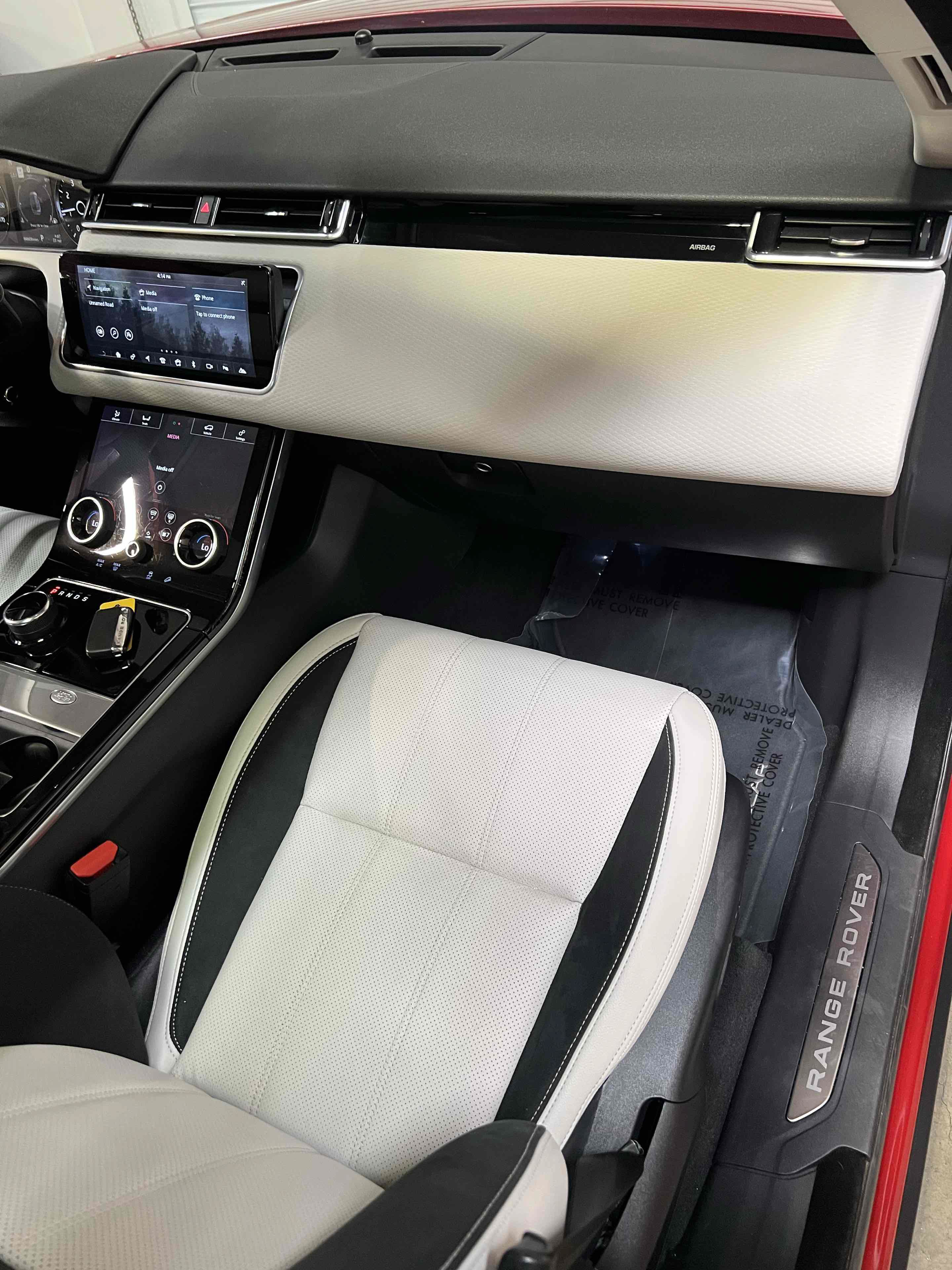 Used 2020 Land Rover Range Rover Velar S AWD/4WD image 39