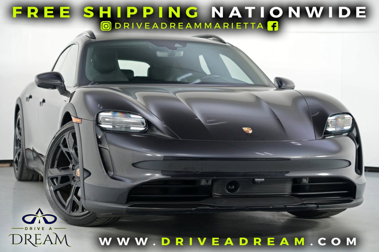 Used 2022 Porsche Taycan 4 Cross Turismo AWD/4WD image 2