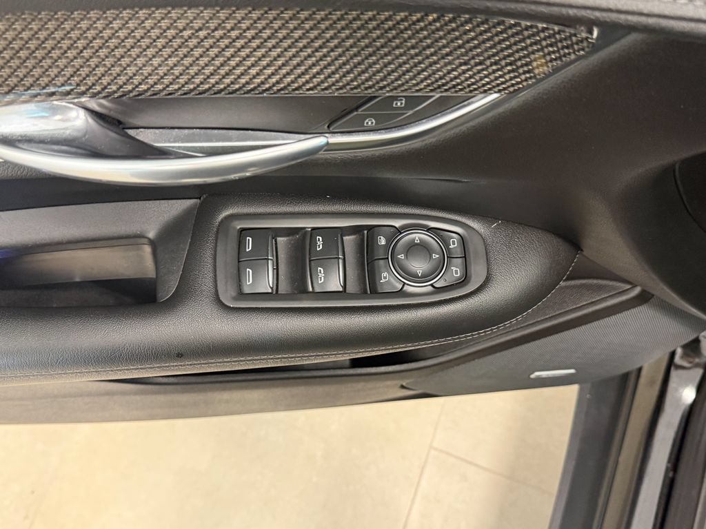 Used 2021 Cadillac XT5 Sportv AWD/4WD image 17