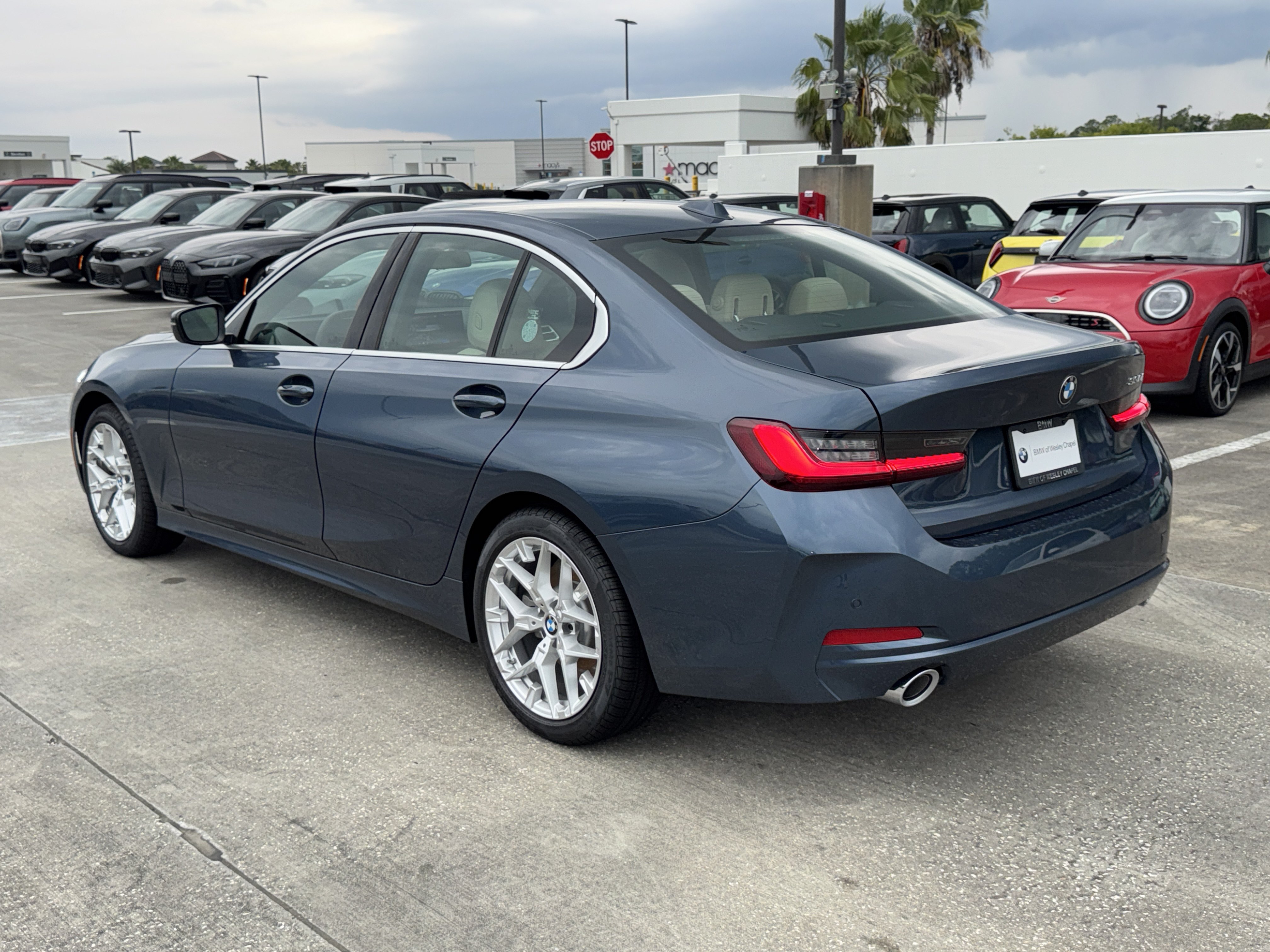 New 2026 BMW 330i Sedan w/ Premium Package RWD image 5