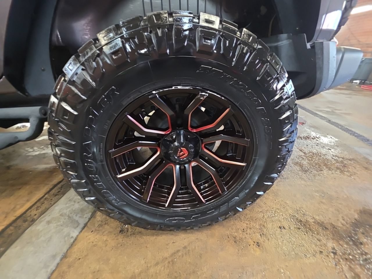Used 2021 Jeep Wrangler Unlimited Rubicon AWD/4WD image 18
