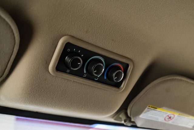 Used 2017 Chevrolet Express 3500 LT w/ LT Preferred Equipment Group RWD image 29