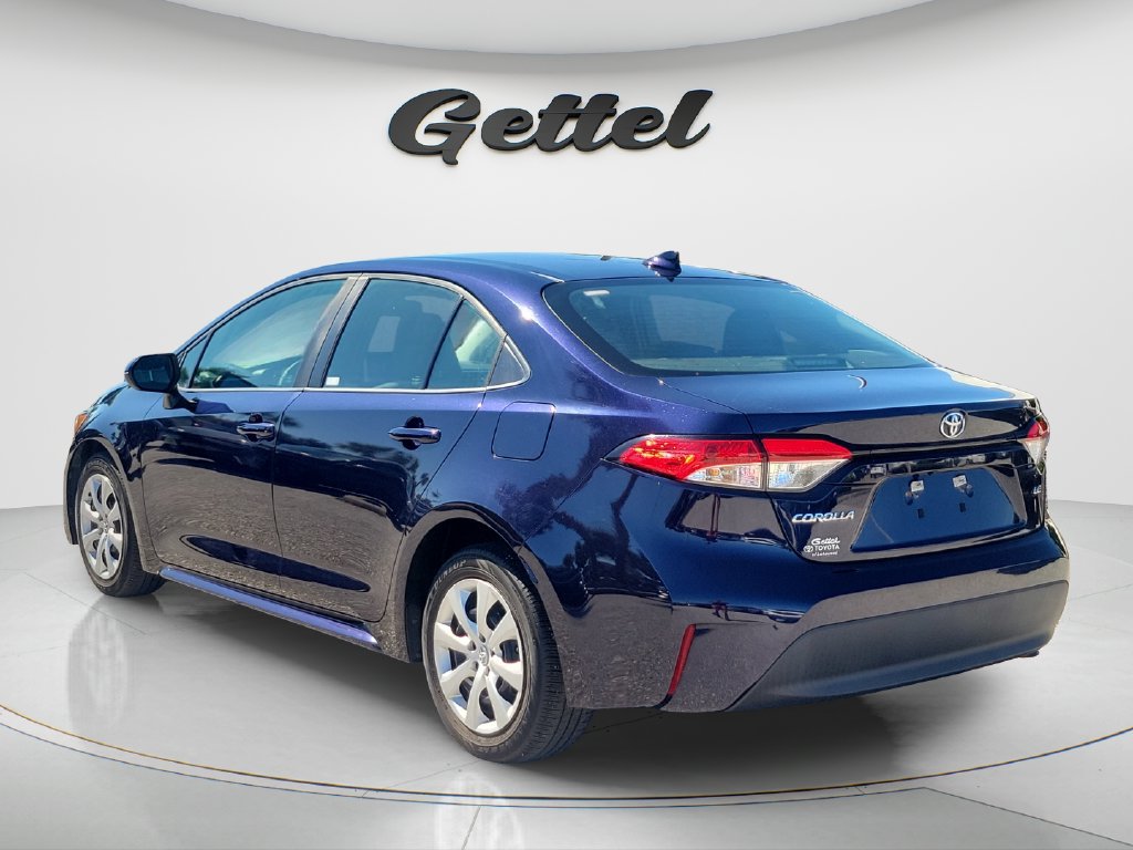 Used 2023 Toyota Corolla LE FWD image 7