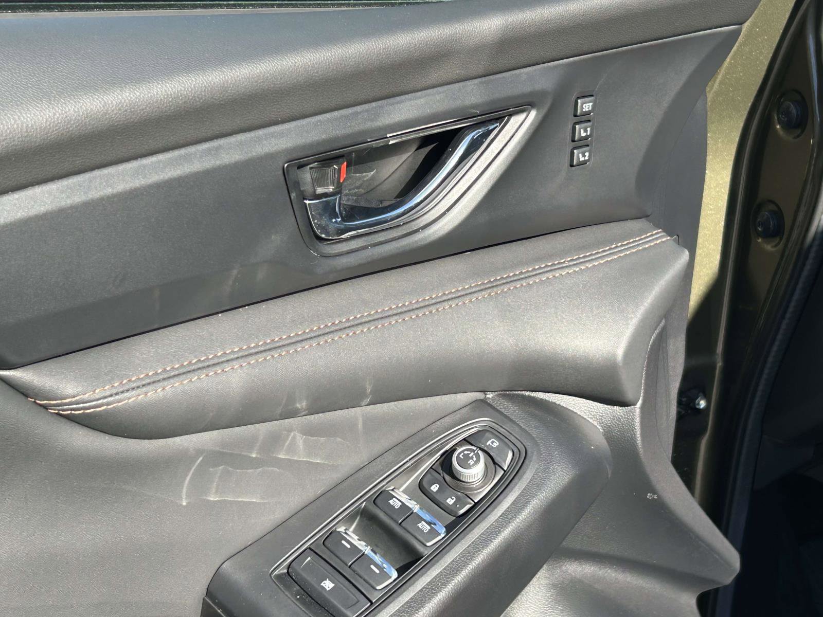 Used 2025 Subaru Ascent Bronze Edition image 21