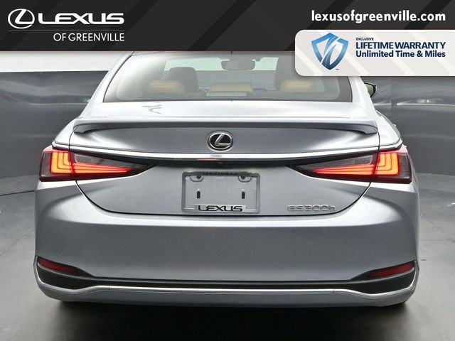 Used 2024 Lexus ES 300h w/ Accessory Package (Z1) FWD image 7