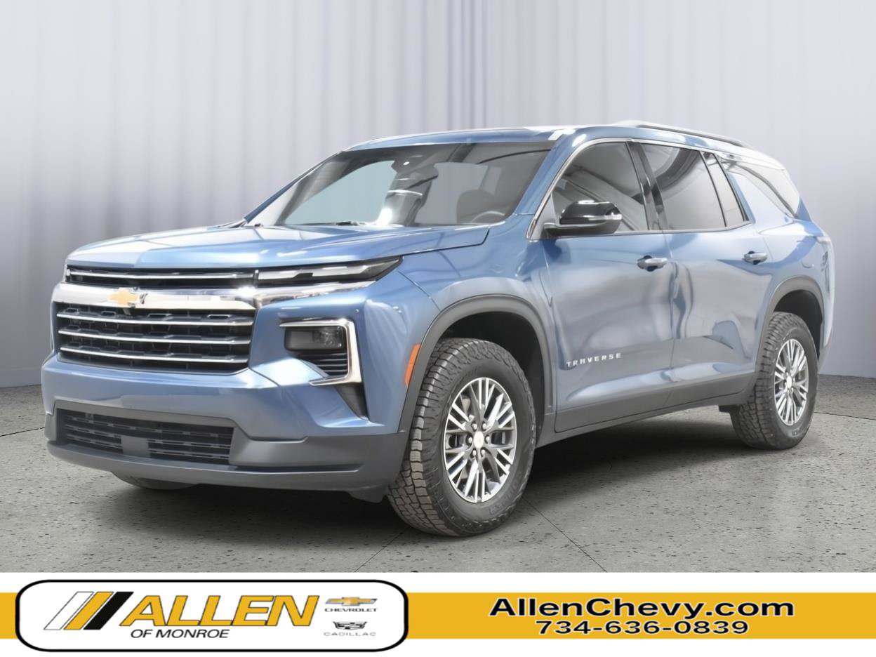 Used 2026 Chevrolet Traverse LT