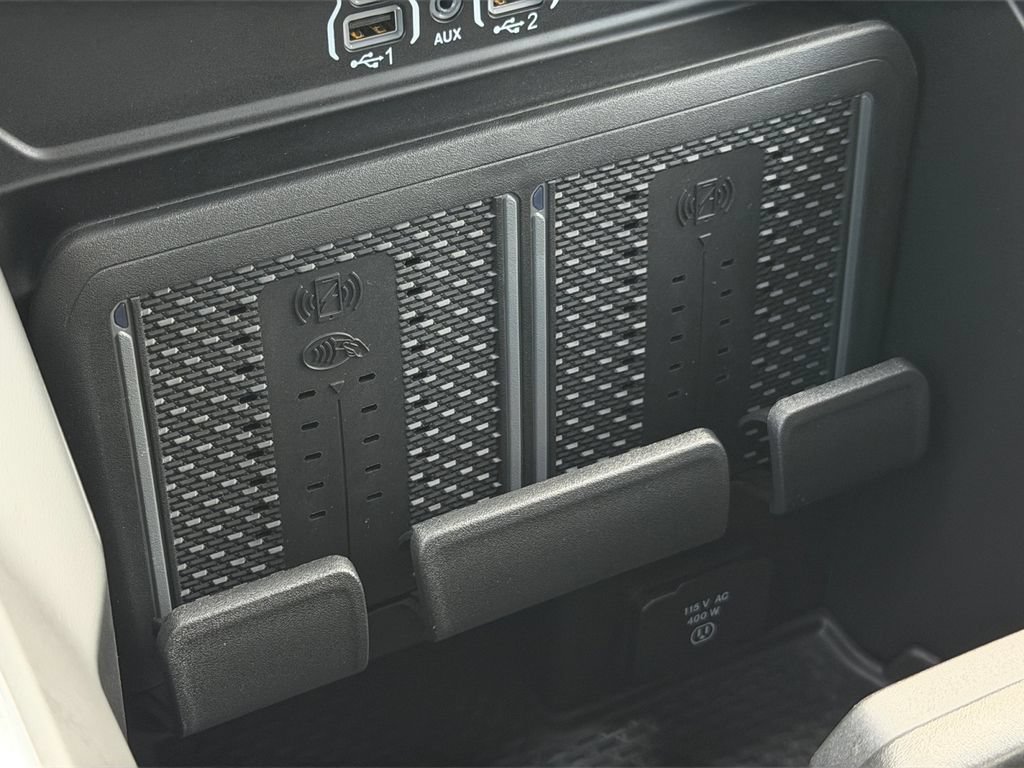 New 2027 RAM 1500 Laramie w/ Night Edition AWD/4WD image 21