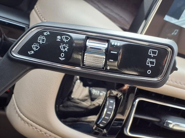 Certified 2023 Lincoln Nautilus Reserve w/ Luxury Package image 16