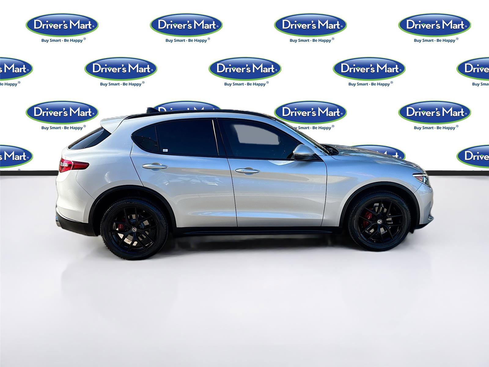 Used 2018 Alfa Romeo Stelvio Ti Sport image 9
