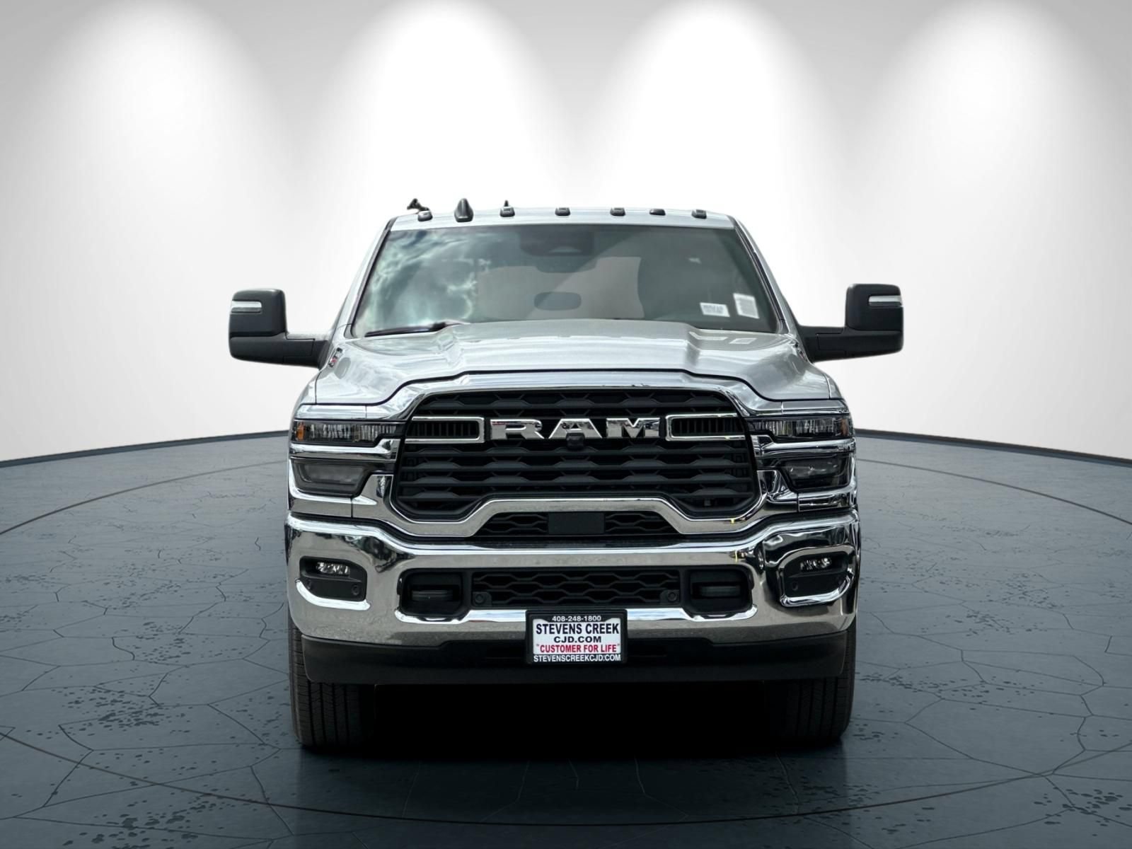 New 2026 RAM 3500 Tradesman AWD/4WD image 9