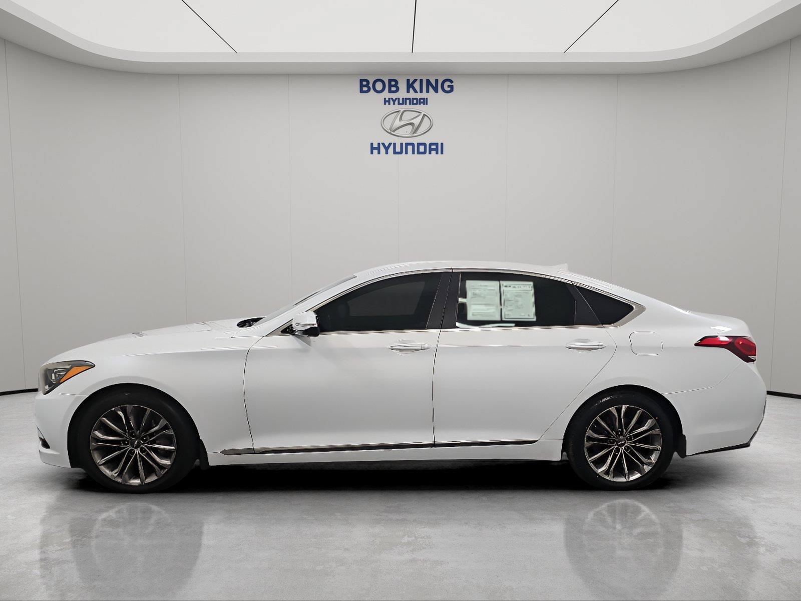 Used 2017 Genesis G80 3.8 AWD/4WD image 2
