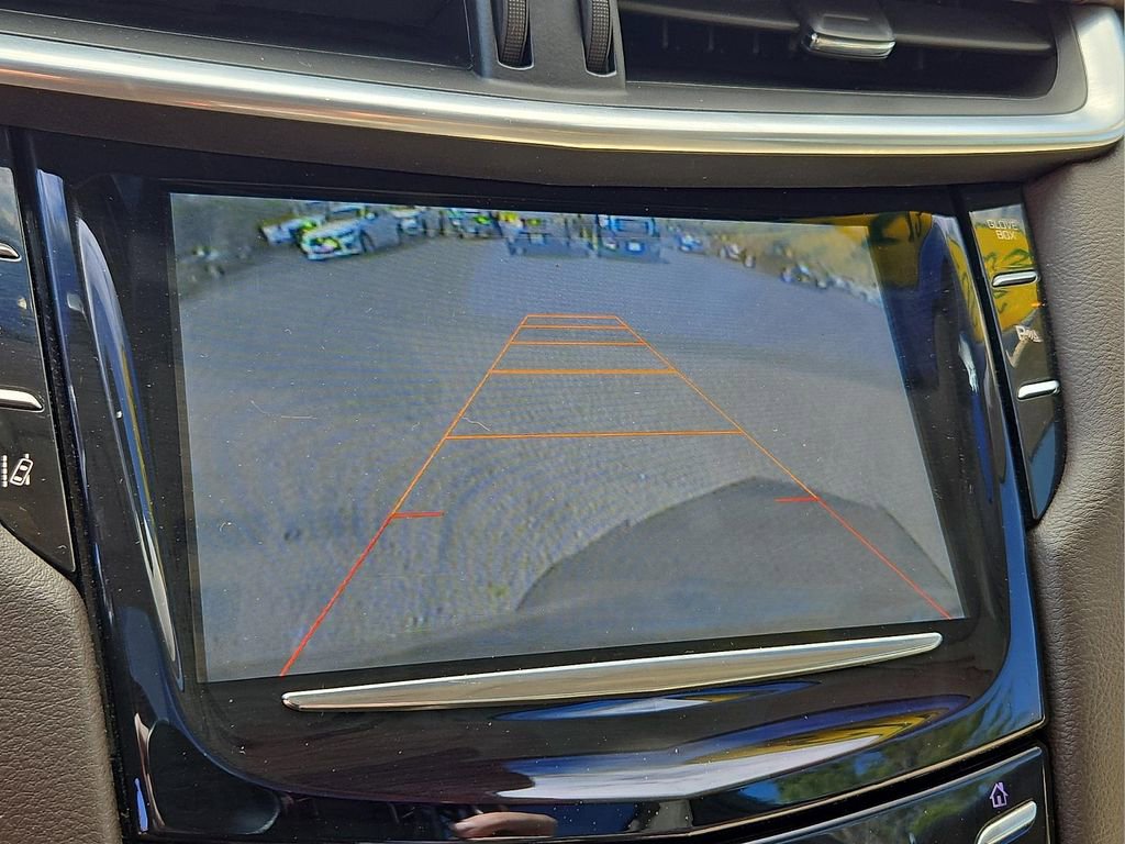 Used 2013 Cadillac XTS Luxury w/ Driver Awareness Package FWD image 18