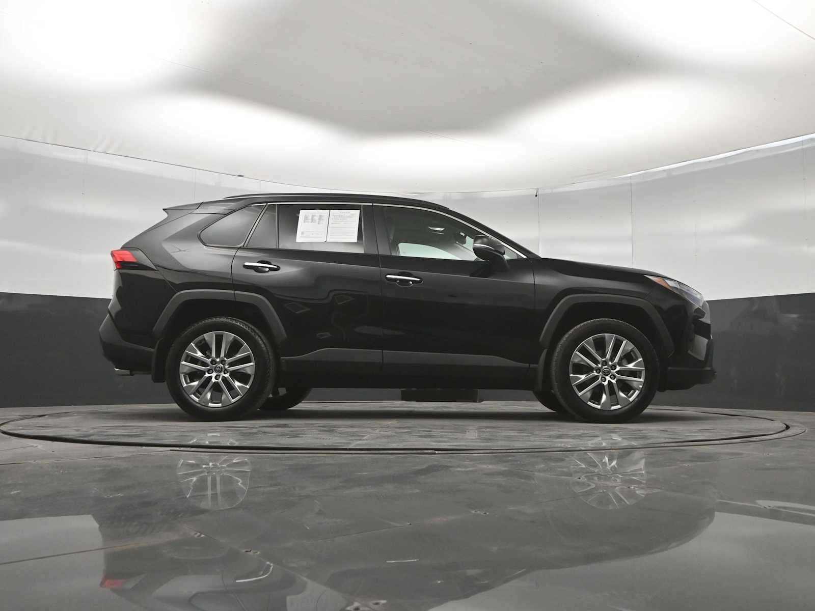 Used 2024 Toyota RAV4 Limited w/ Advanced Technology Package AWD/4WD image 44