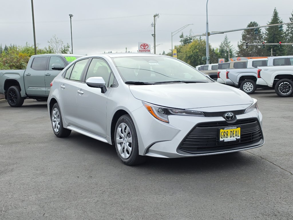 New 2027 Toyota Corolla LE FWD image 2