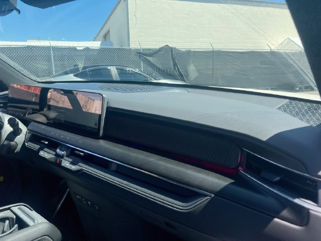 New 2026 Kia EV9 GT-Line AWD/4WD image 32