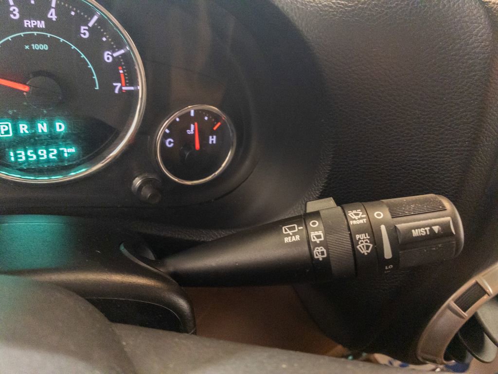 Used 2014 Jeep Wrangler Unlimited Sahara w/ Connectivity Group image 22