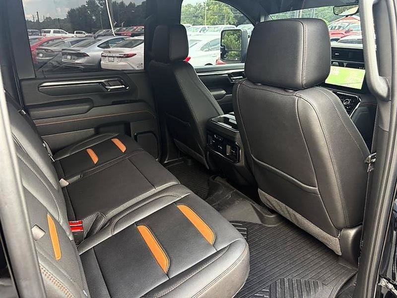 Used 2025 GMC Sierra 2500 AT4 w/ AT4 Premium Plus Package AWD/4WD image 53