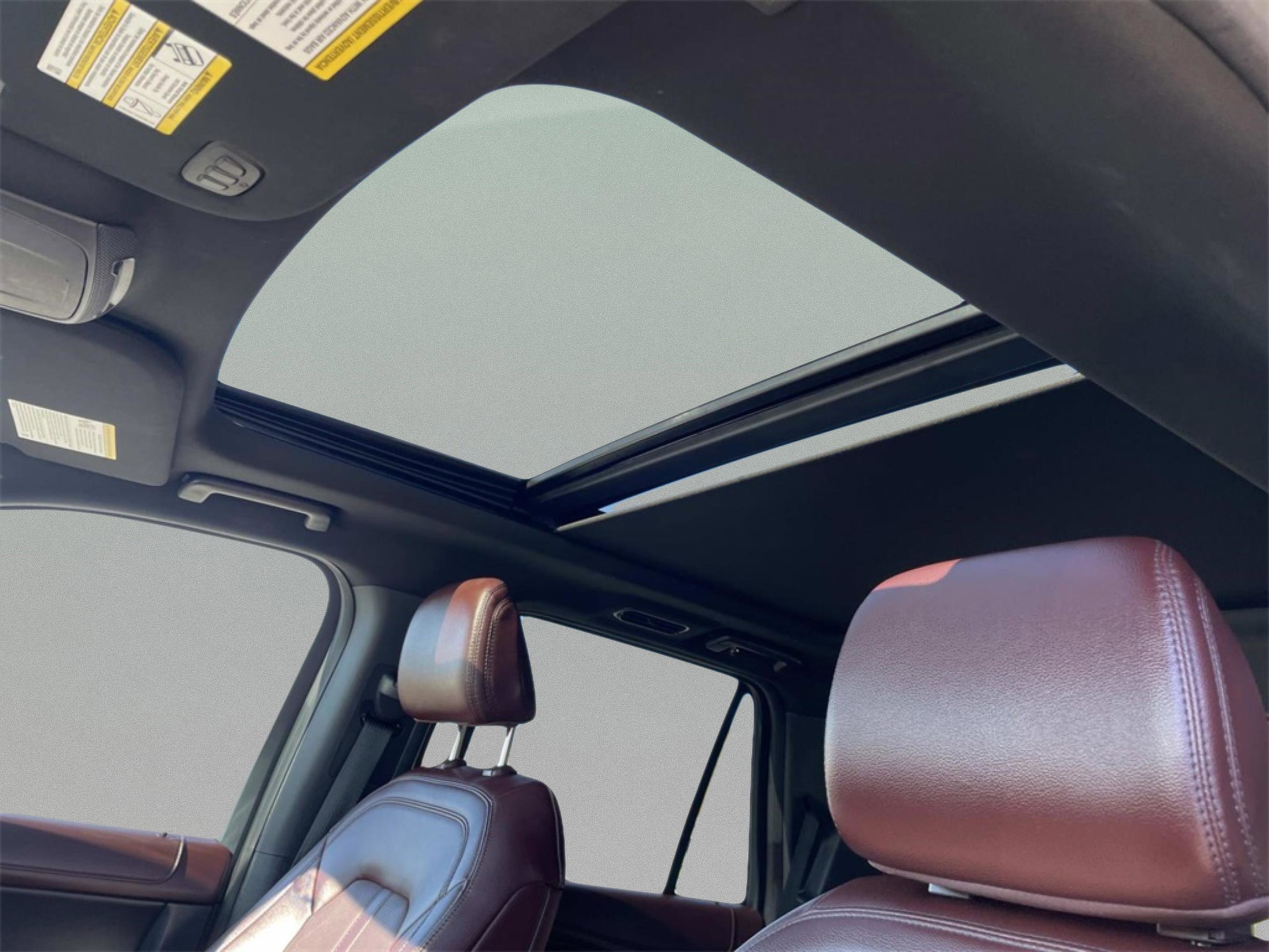 Used 2023 Ford Expedition Limited image 16