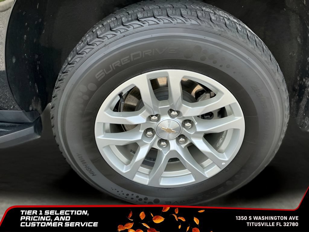 Used 2024 Chevrolet Suburban LT AWD/4WD image 42