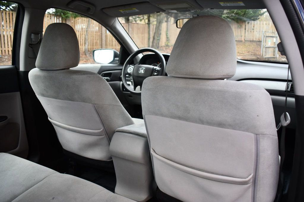 Used 2013 Honda Accord LX image 28