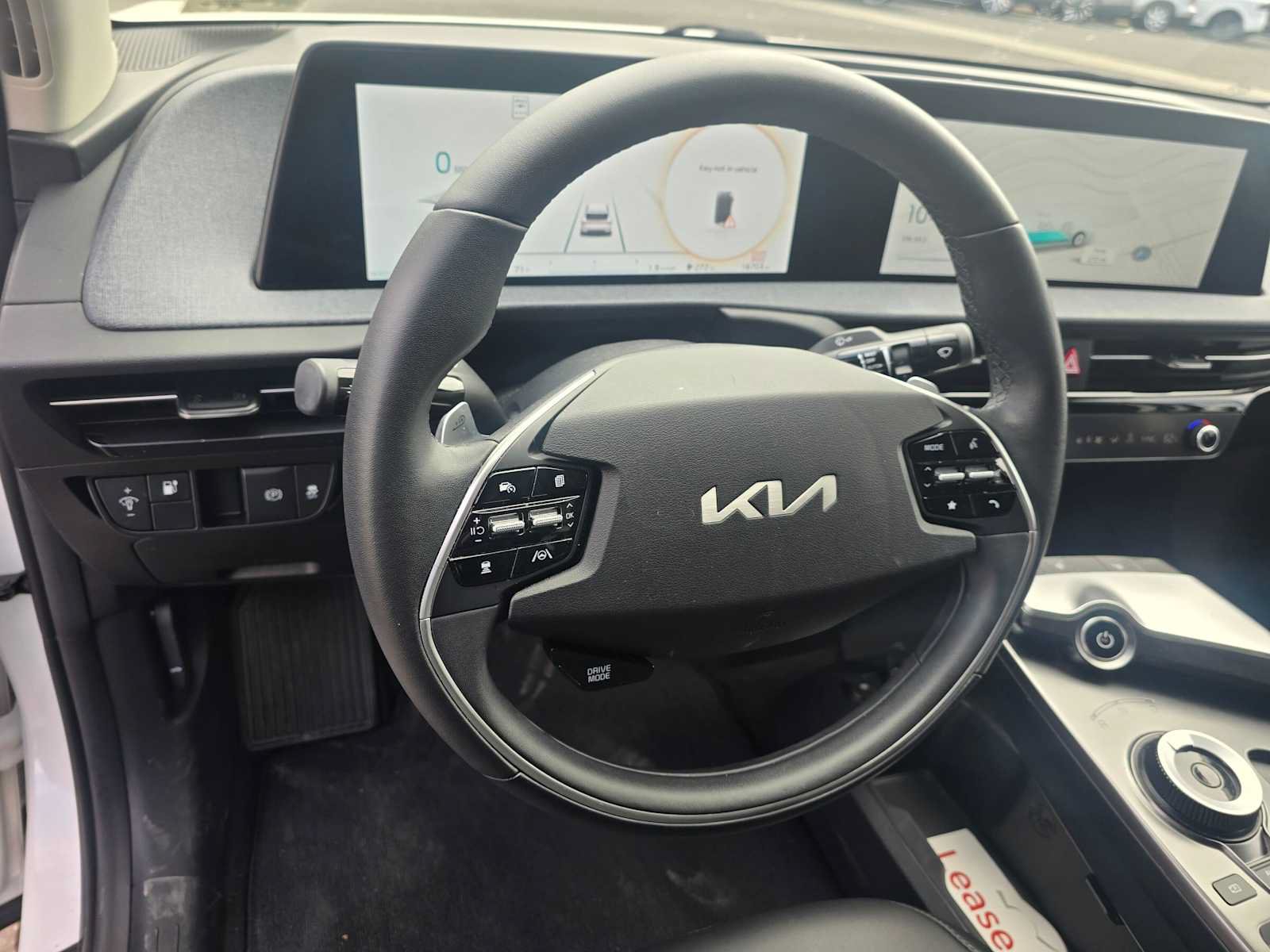 Used 2024 Kia EV6 Light RWD image 33