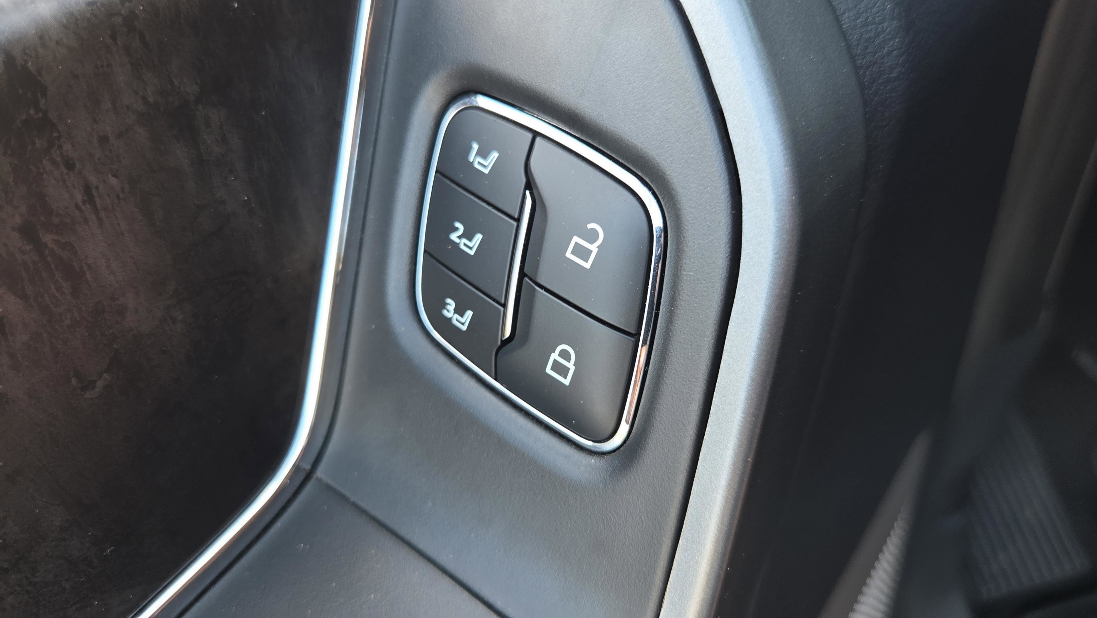 Used 2026 Ford F350 Lariat w/ Lariat Ultimate Package image 34