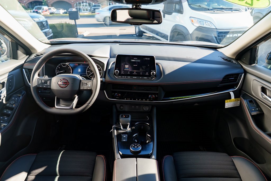 New 2026 Nissan Rogue Rock Creek image 9