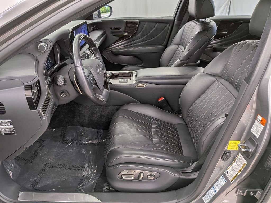 Certified 2023 Lexus LS 500 AWD w/ Luxury Package image 15