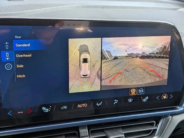 New 2026 Chevrolet Equinox EV LT image 12