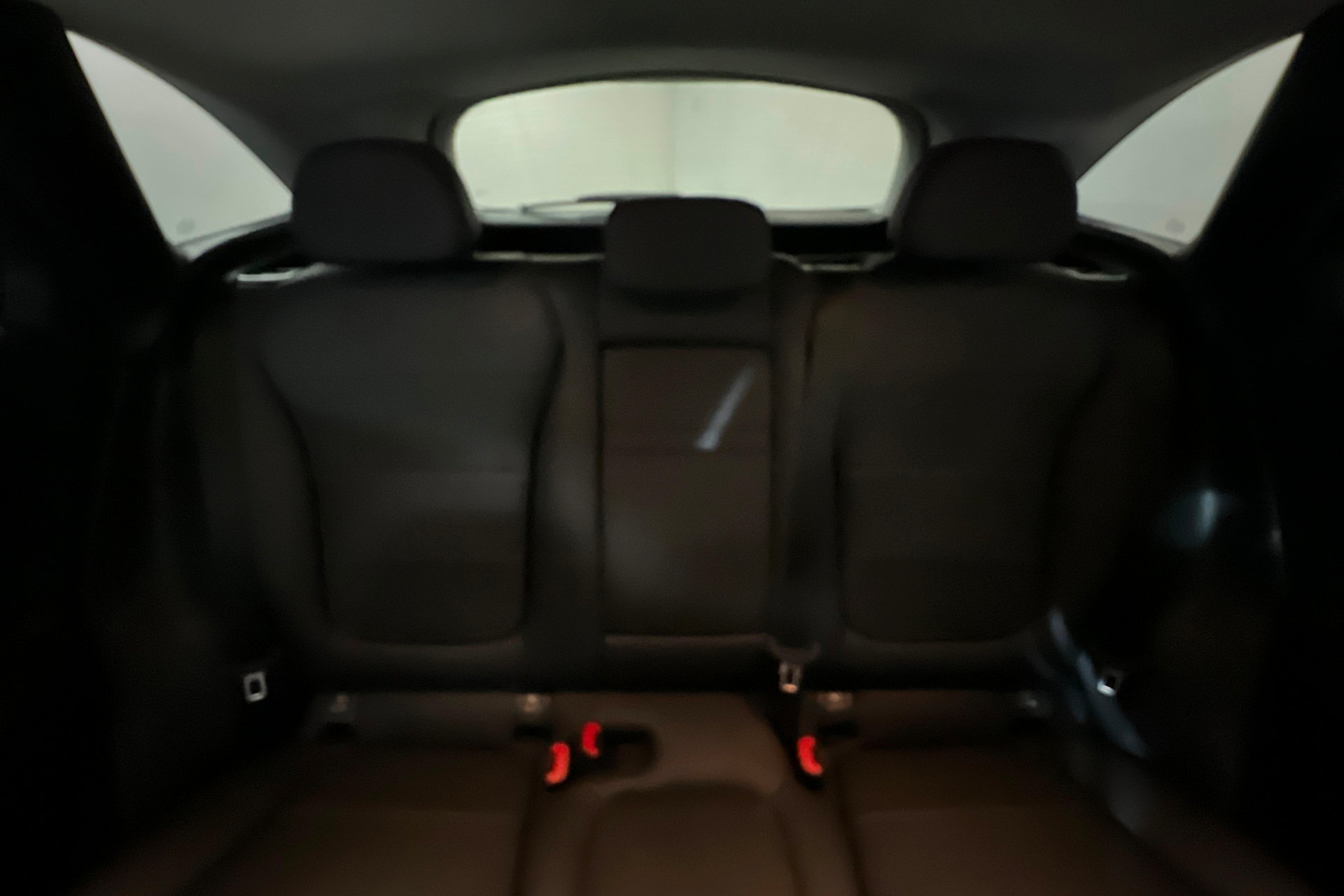 Used 2024 Mercedes-Benz GLC 300 4MATIC image 26