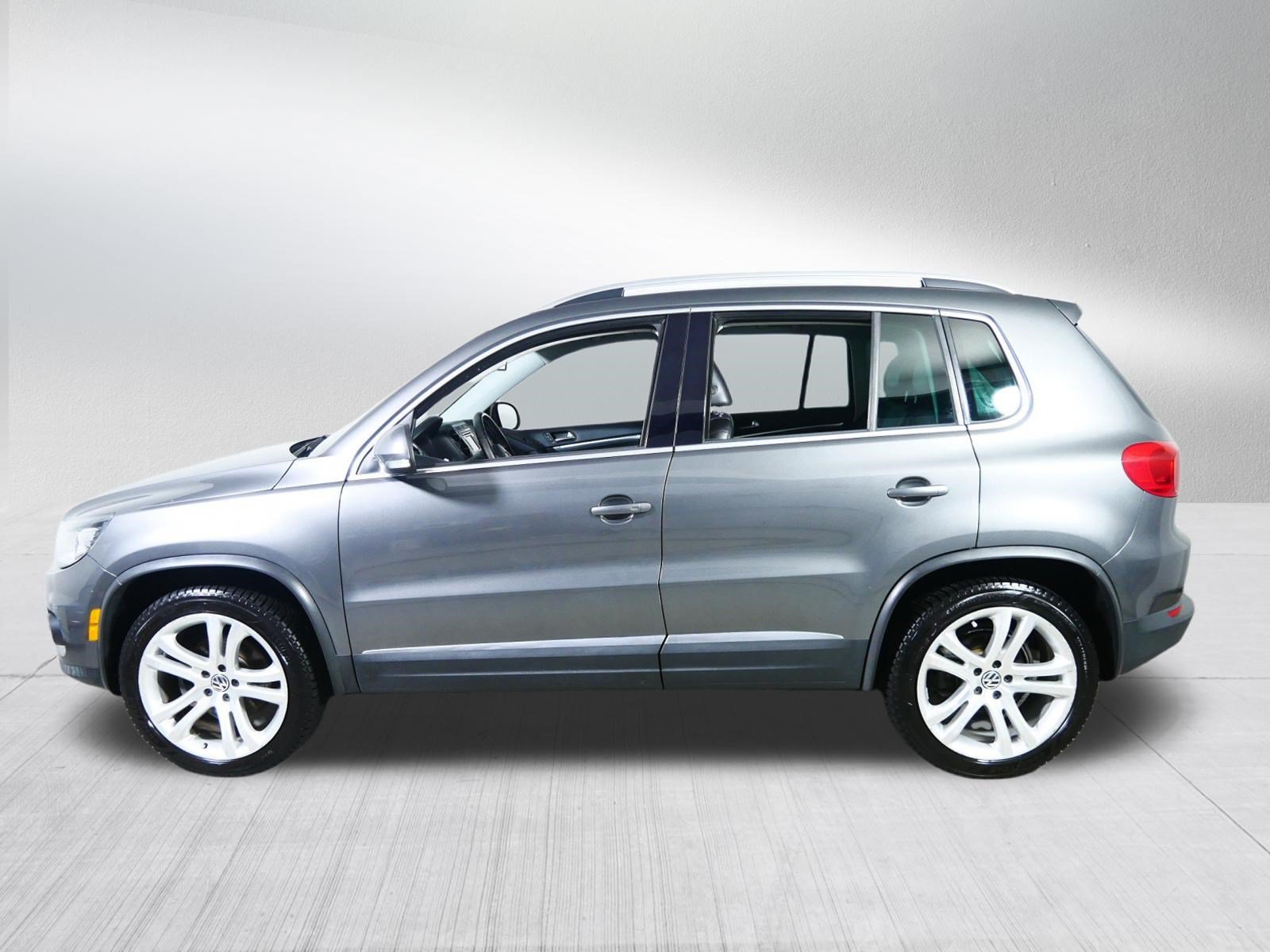 Used 2013 Volkswagen Tiguan SEL AWD/4WD image 4