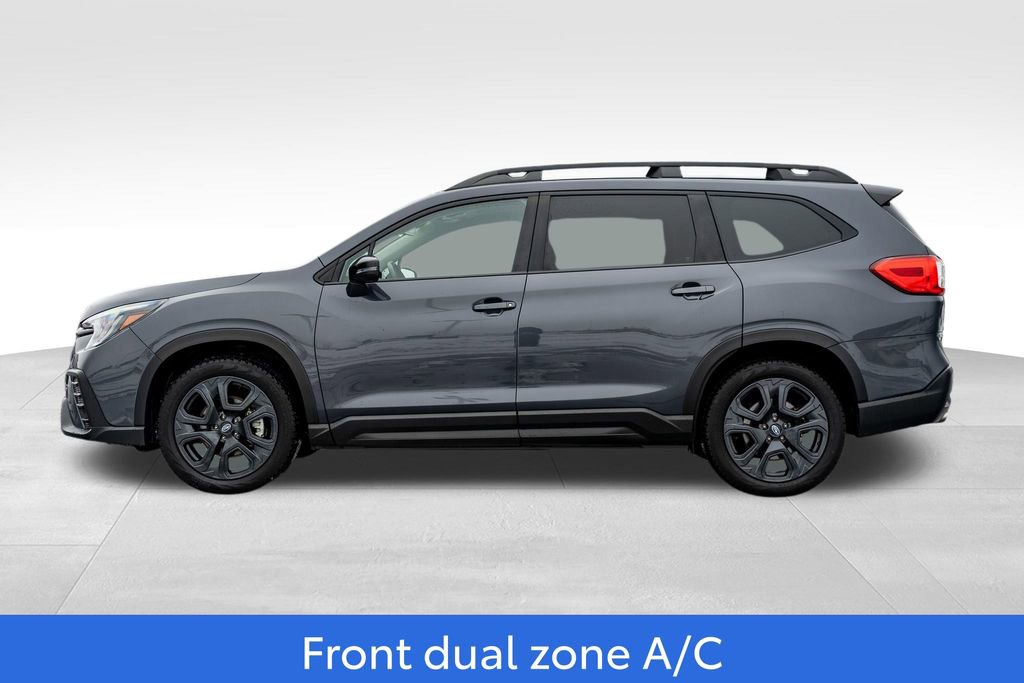Used 2023 Subaru Ascent Onyx Edition image 4