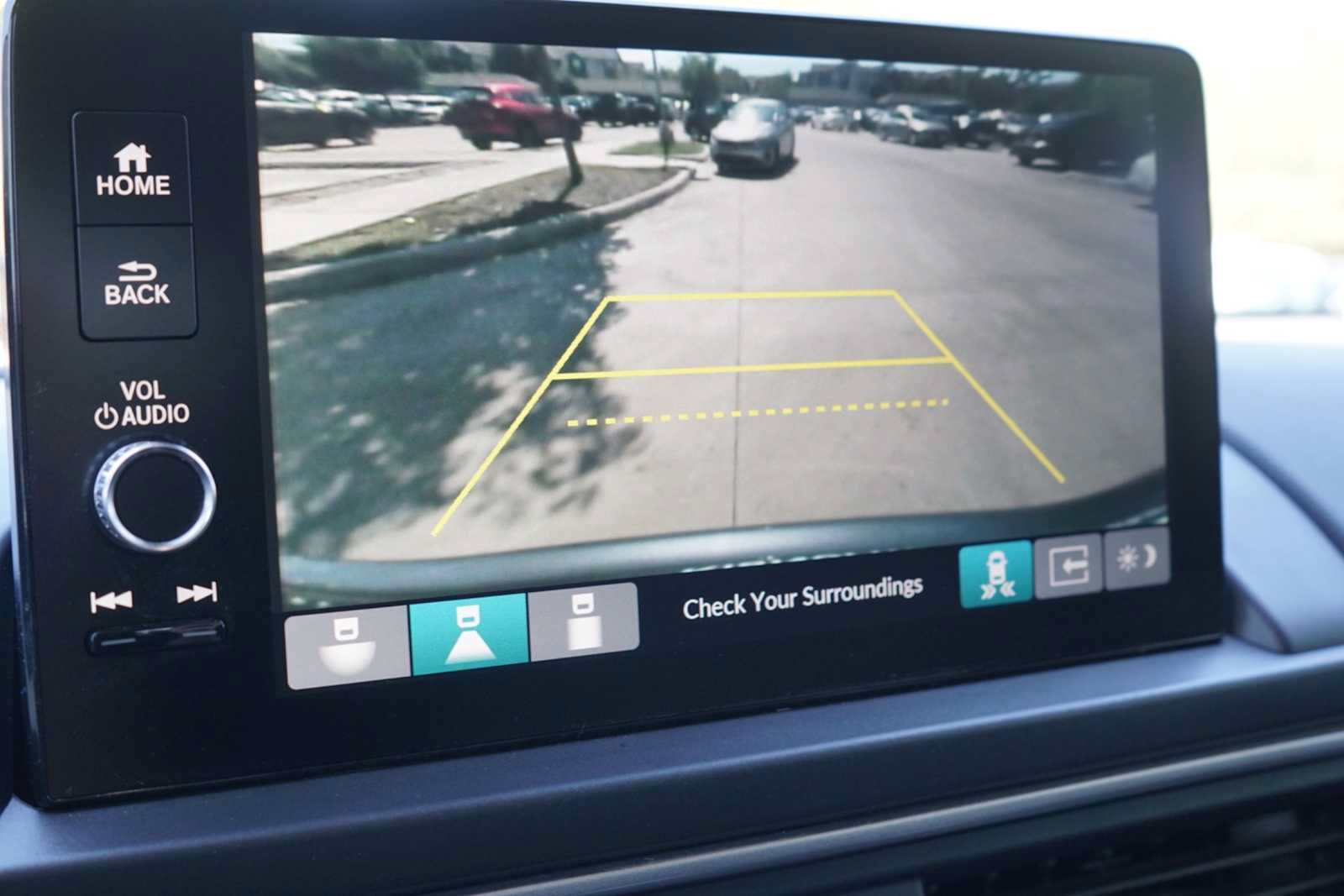Used 2025 Honda Pilot EX-L image 10