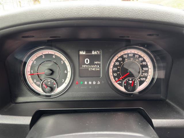 Used 2019 RAM 1500 Classic SLT image 27