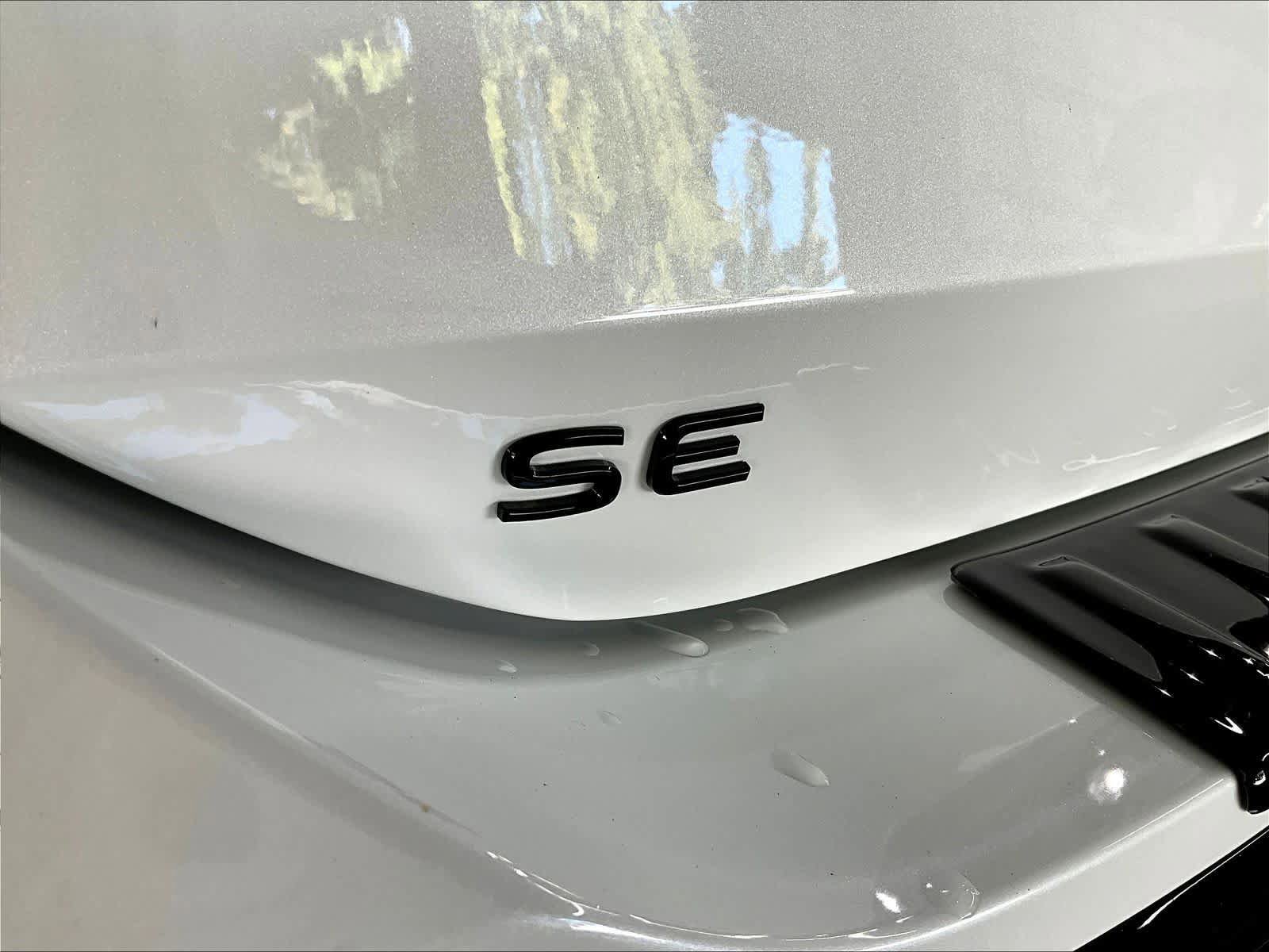 New 2026 Volkswagen Tiguan SE R-Line AWD/4WD image 25