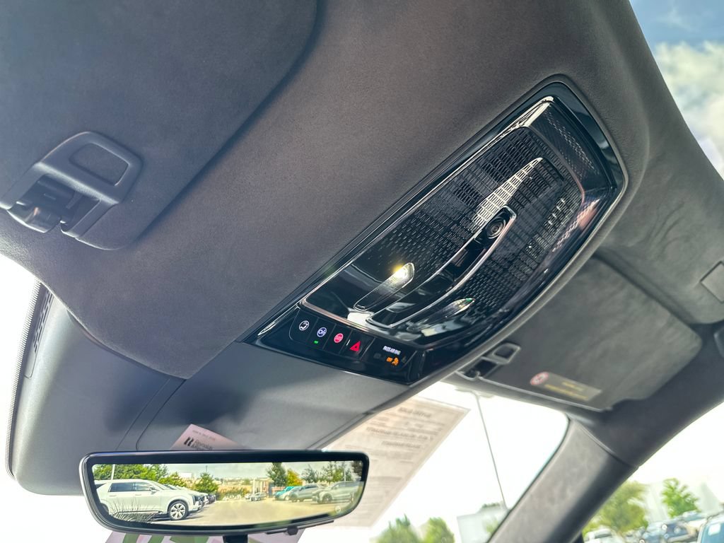 Certified 2025 Cadillac Escalade IQ Luxury 2 w/ LPO, Premium Carpet Package AWD/4WD image 29