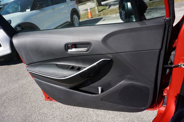 Used 2021 Toyota Corolla XLE image 23