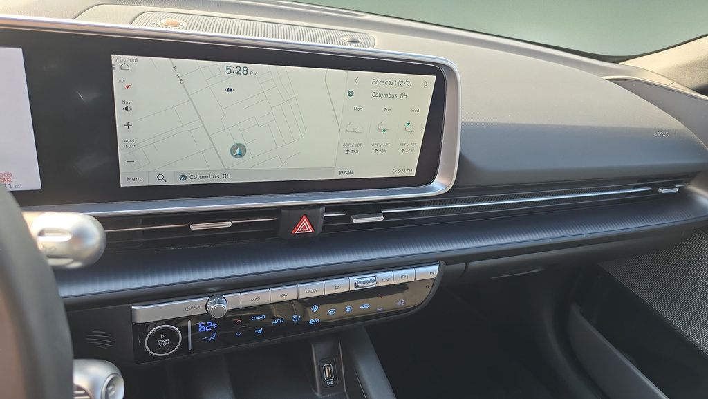 Certified 2024 Hyundai Ioniq 6 SE AWD/4WD image 20