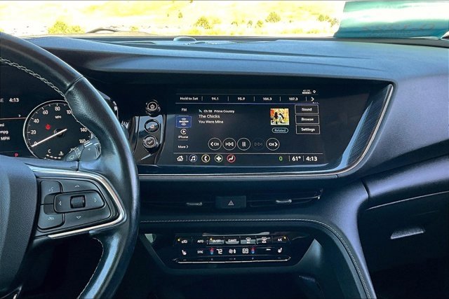 Used 2023 Buick Envision Essence image 9