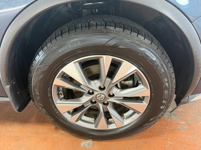 Used 2017 Nissan Murano SV FWD image 8