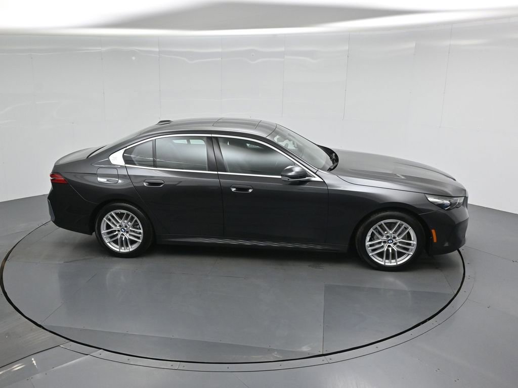 Used 2025 BMW 530i image 51