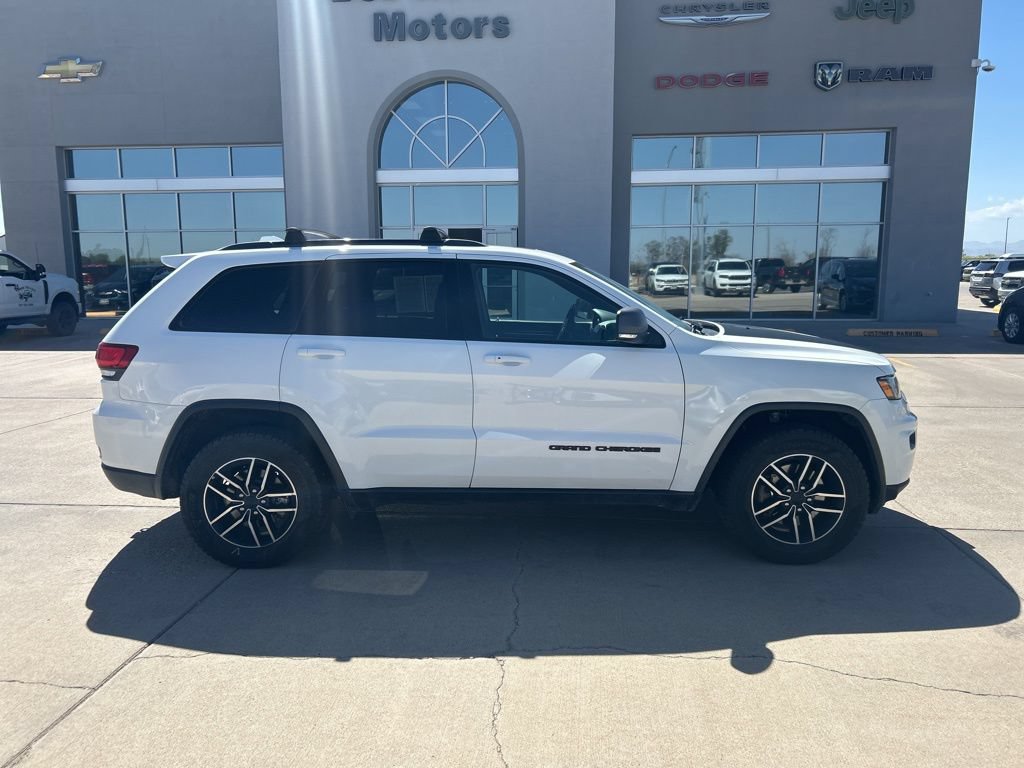 Used 2021 Jeep Grand Cherokee Trailhawk AWD/4WD image 5