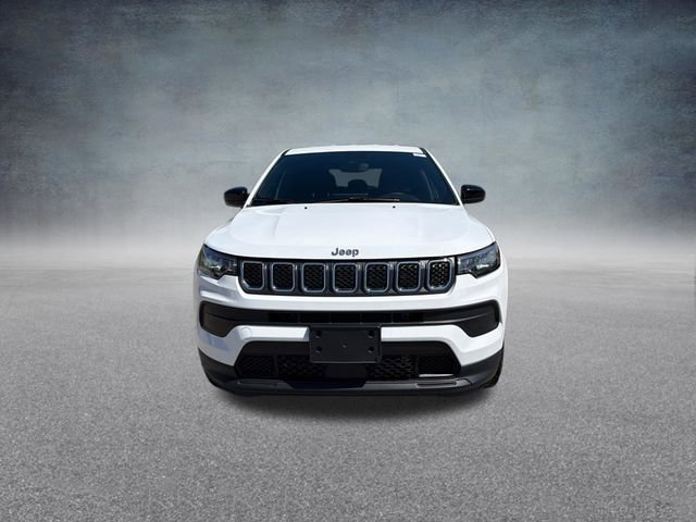 Used 2024 Jeep Compass Sport image 14